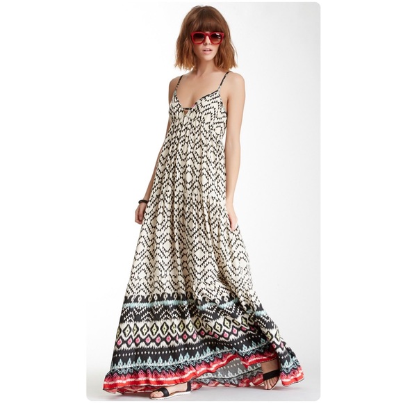 Billabong Dresses & Skirts - Billabong Brighter Than Black & Beige Maxi Dress